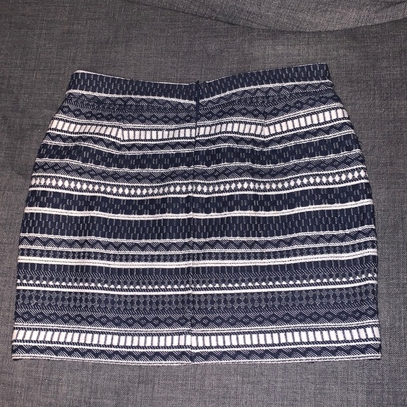 MNG beaded / embellished mini skirt, size 4 - Picture 2 of 3